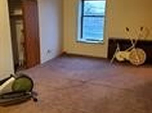 9-11 Thirteen Fond Du Lac St