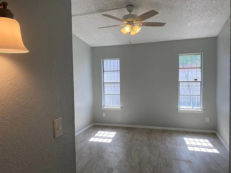 3109 Wayside St #B — Photo 17