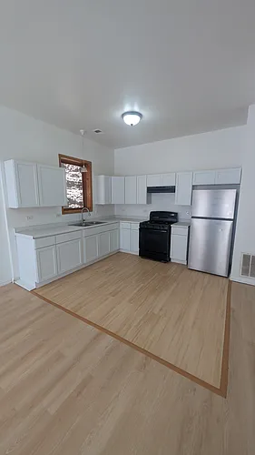 3100 W Polk St #1 Photo 1