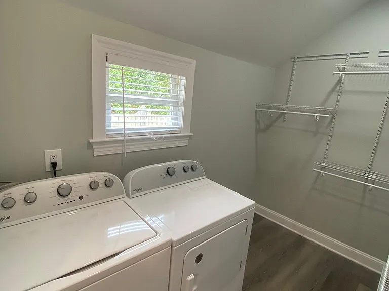 410 Saint Louis Ave #B — Photo 19