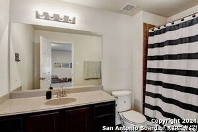 3929 Pease Park — Photo 22