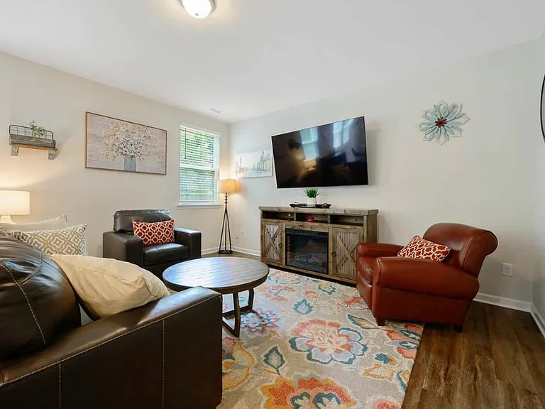 155 Rossell Park Cir — Photo 15