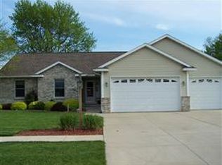 703 Avalon Rd, Columbus, WI 53925