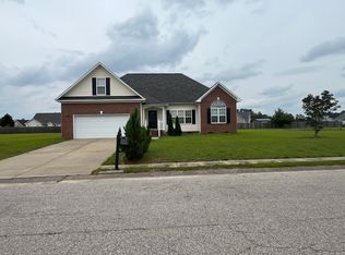 316 Ivywood Ln, Raeford, NC 28376