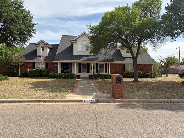 1402 9th St, Shallowater, TX 79363