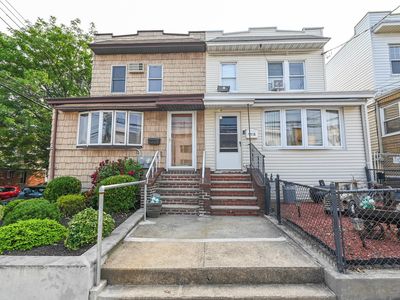 5920 69th Place, Maspeth, NY, 11378