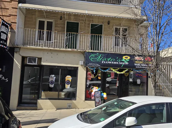 3405 Park Avenue image 1 of 2