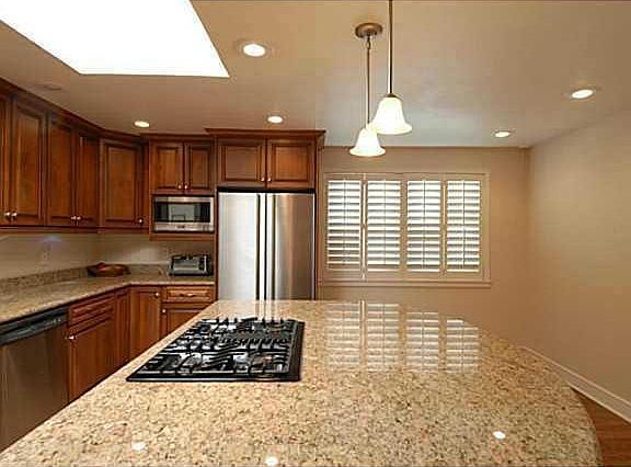3rd image of 6138 Los Felinos Cir