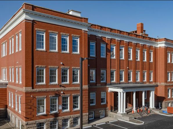 34 Saint Joseph St #31