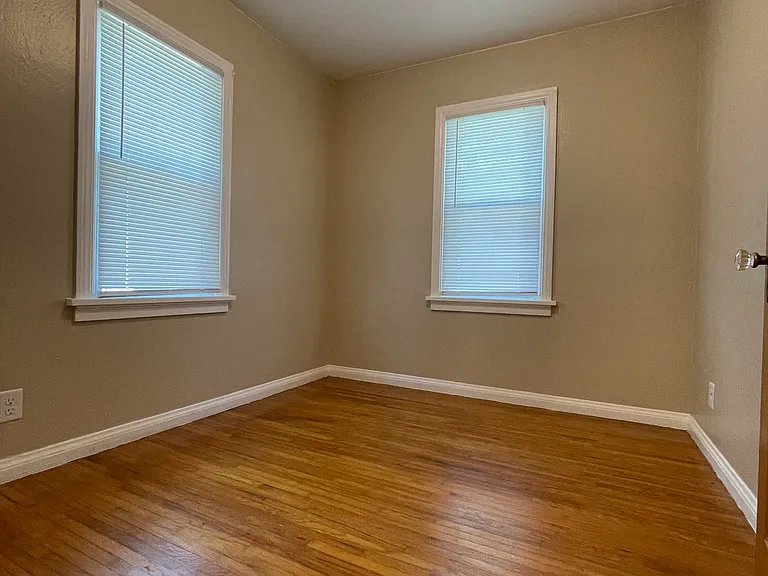 3632 Torrance Dr — Photo 12
