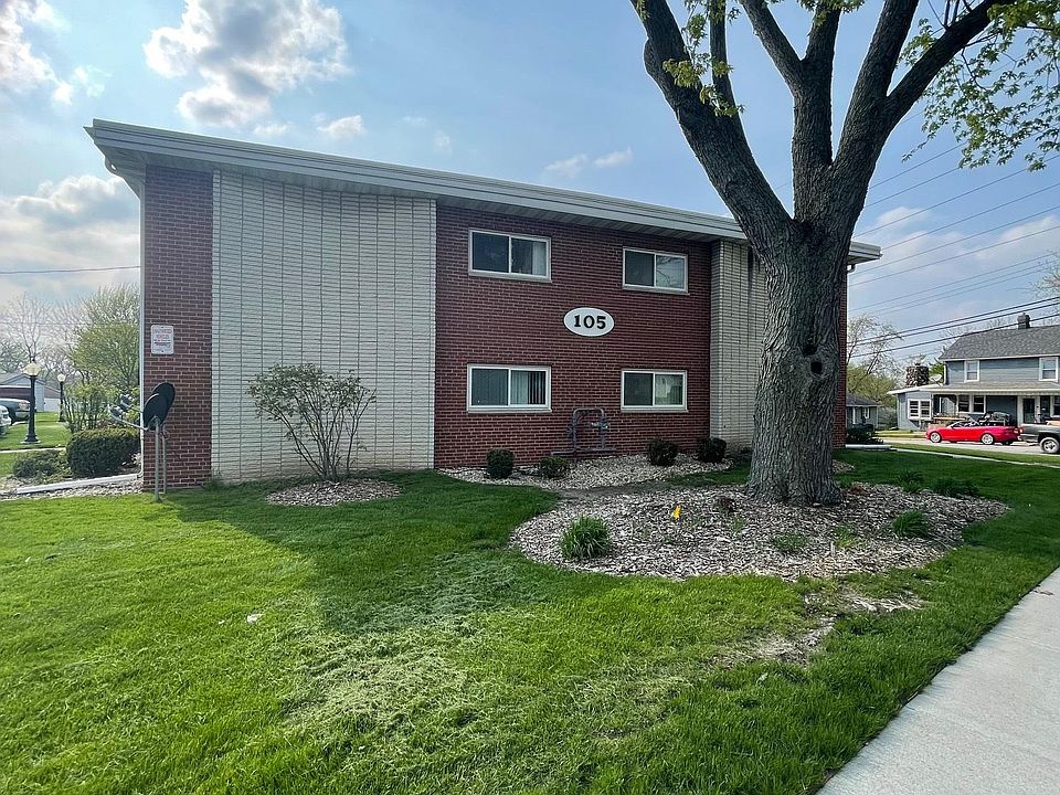 1st image of 105 Harrington Ave #3