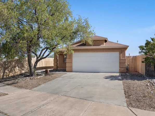 10104 Round Up Pl SW, Albuquerque, NM 87121