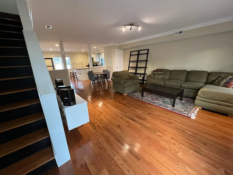 1804 Powhatan St — Photo 20
