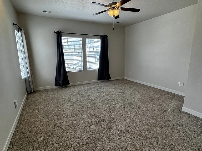 4478 W 2550 N — Photo 28