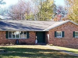 1133 S Silver Bell Ter, Santa Claus, IN 47579