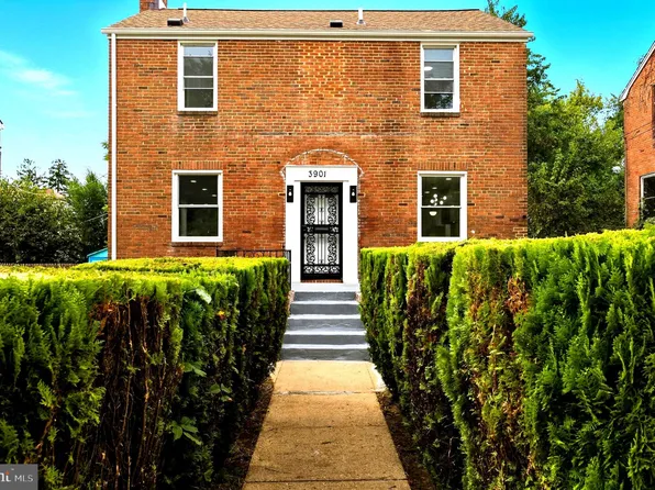 3901 Oakford Ave, Baltimore, MD 21215