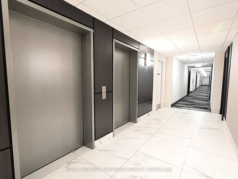 3 Ellesmere St #408 — Photo 4