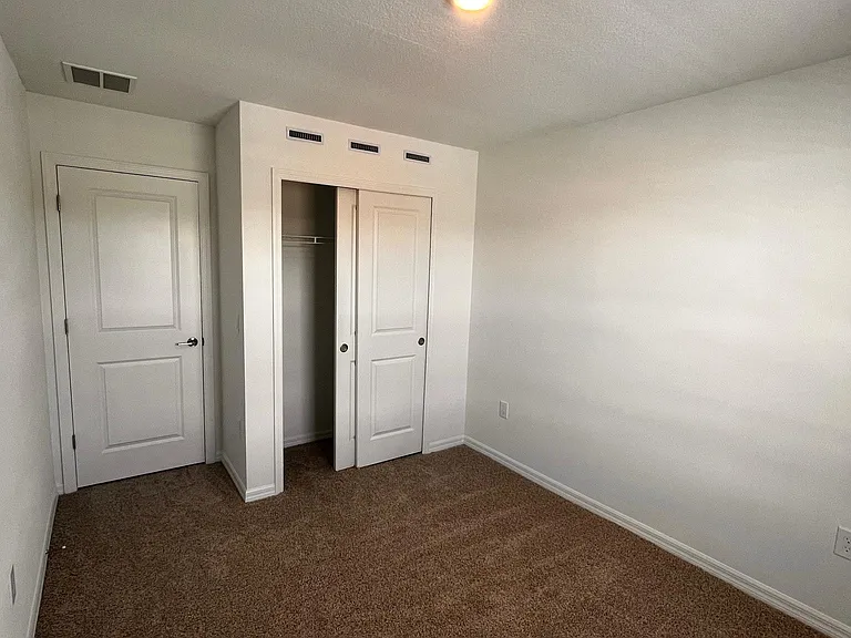 3585 Anibal St — Photo 25