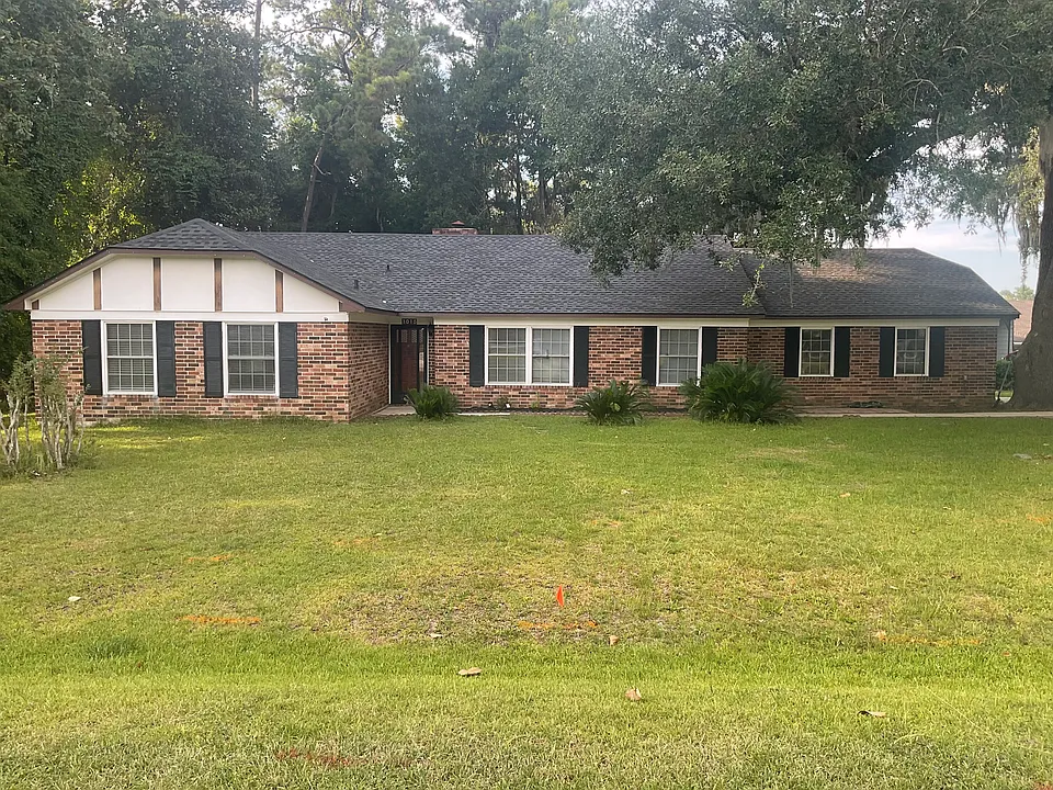 3015 Ratel Dr