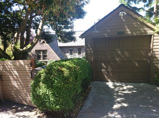 2595 Perkins Ln W, Seattle, WA 98199