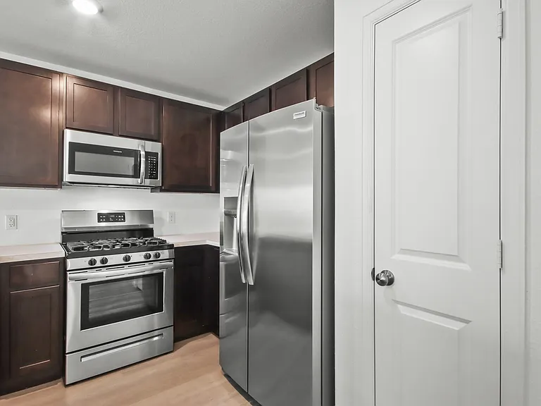 8807 Bar Harbor Dr — Photo 6