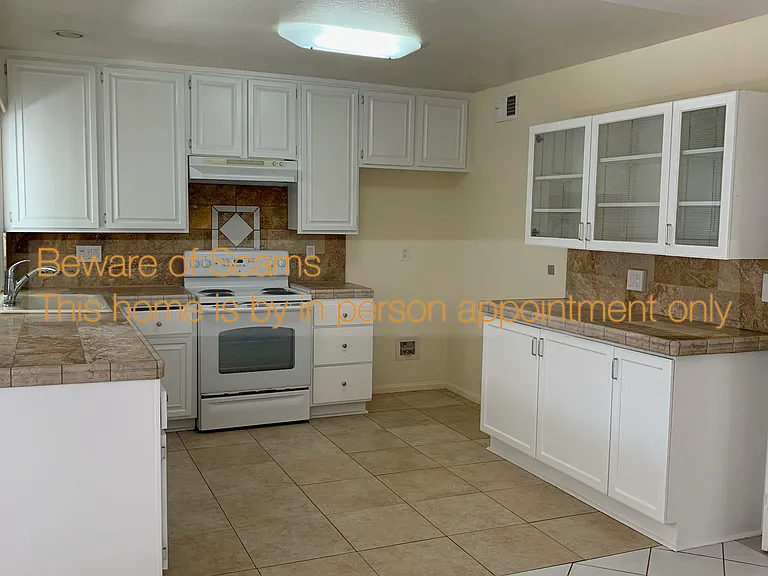 2069 Belmar Ct — Photo 10