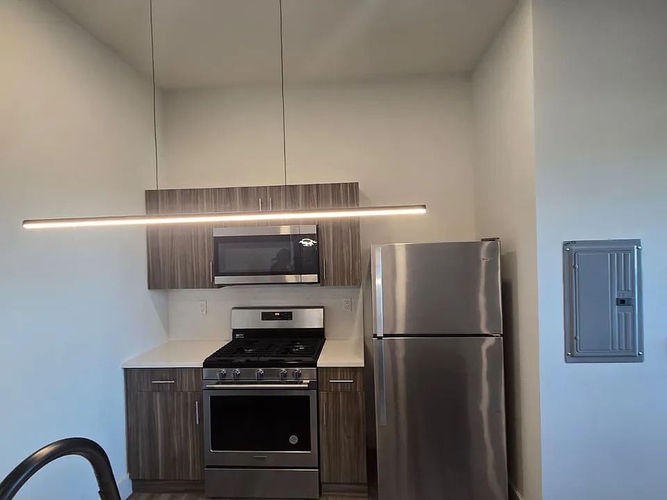 53 Washington St #3E
