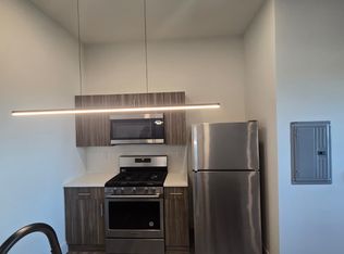 53 Washington St #3E, East Orange, NJ 07017