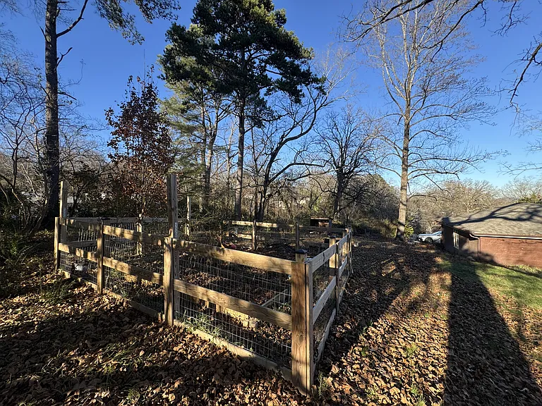 3895 Azalean Dr — Photo 8