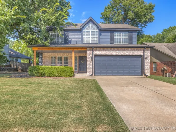 115 S Redbud Pl, Broken Arrow, OK 74012