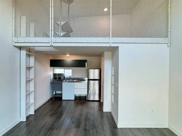 4405 W Point Loma Blvd, San Diego, CA 92107