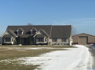 5215 Weckerly Rd, Monclova, OH 43542