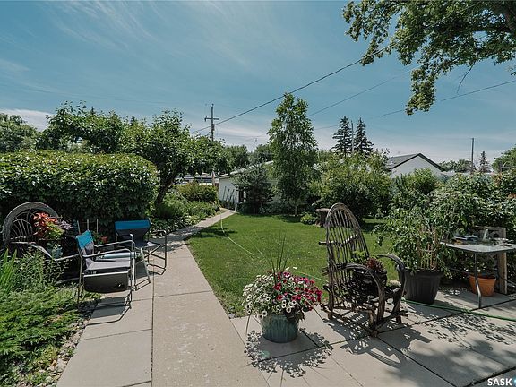 3rd image of 127 107th Street W