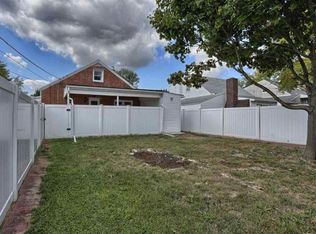 3630 Ash St, Harrisburg, PA 17109