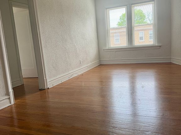 2nd image of 7355 Lindell Blvd APT 301