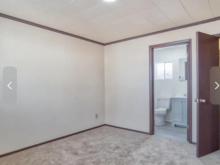 1005 N Center Ave #A — Photo 2