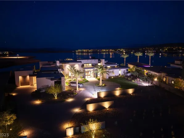 10 Sunrise Beach Cir, Henderson, NV 89011