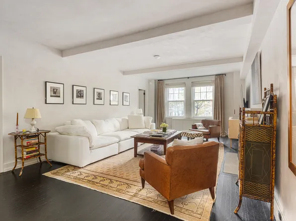 45 Christopher Street image 2 of 14