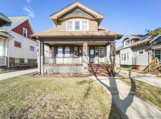 1205 S 56th St #1207, Milwaukee, WI 53214