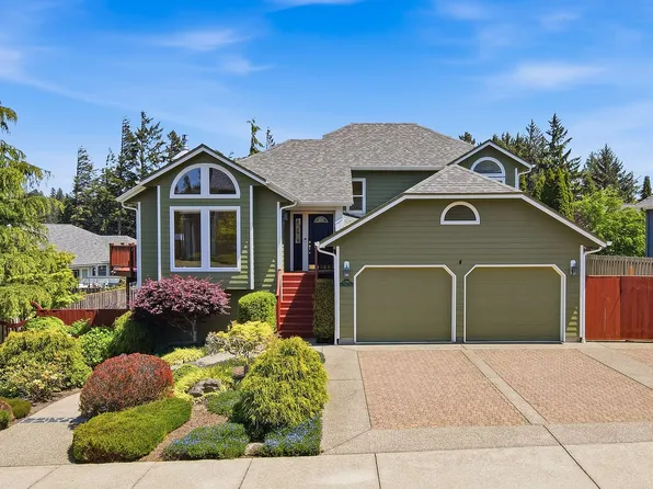 2707 Alder Ridge Dr, North Bend, OR 97459