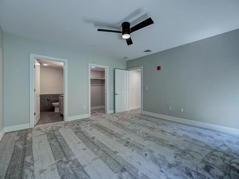 2059 Lafayette Rd #204 — Photo 30