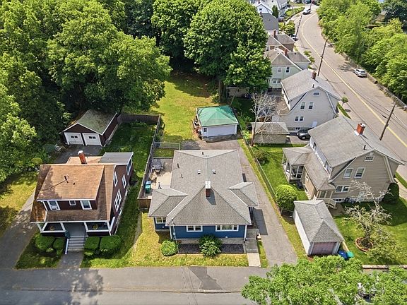 3rd image of 5 Bulfinch Rd