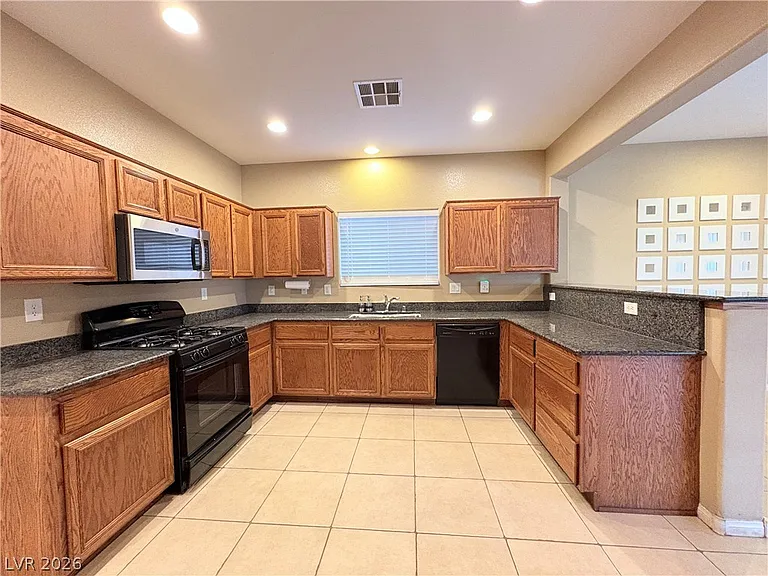 5014 Golden Antelope Way — Photo 11