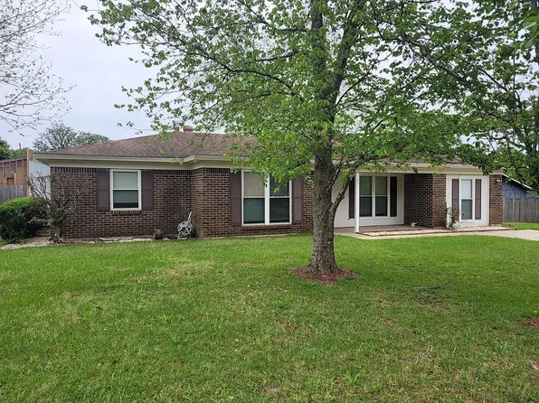 4801 Emerald Dr E, Mobile, AL 36619