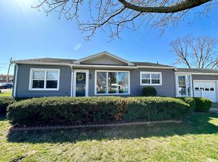 1936 Washington St, Quincy, IL 62301
