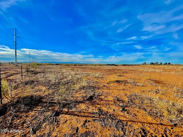 80 N Kings Highway #`, Douglas, AZ 85607