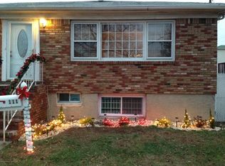 111 Ebbitts St, Staten Island, NY 10306