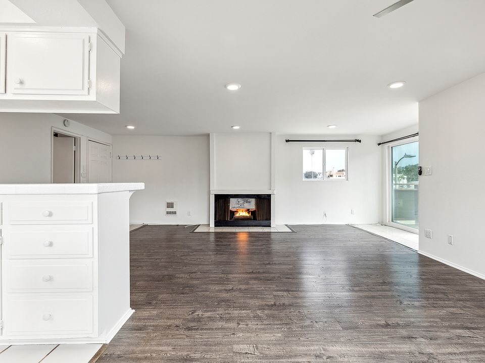 851 Cypress Ave Hermosa Beach CA Zillow