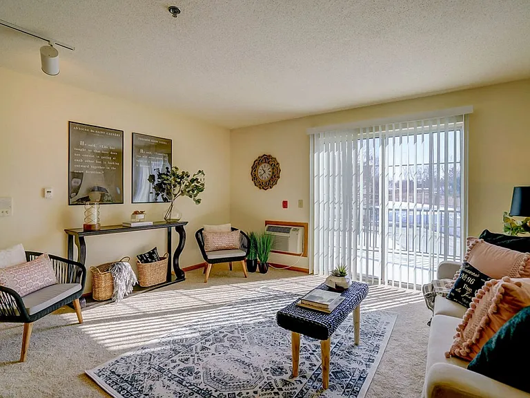 Gateway Commons — Photo 16
