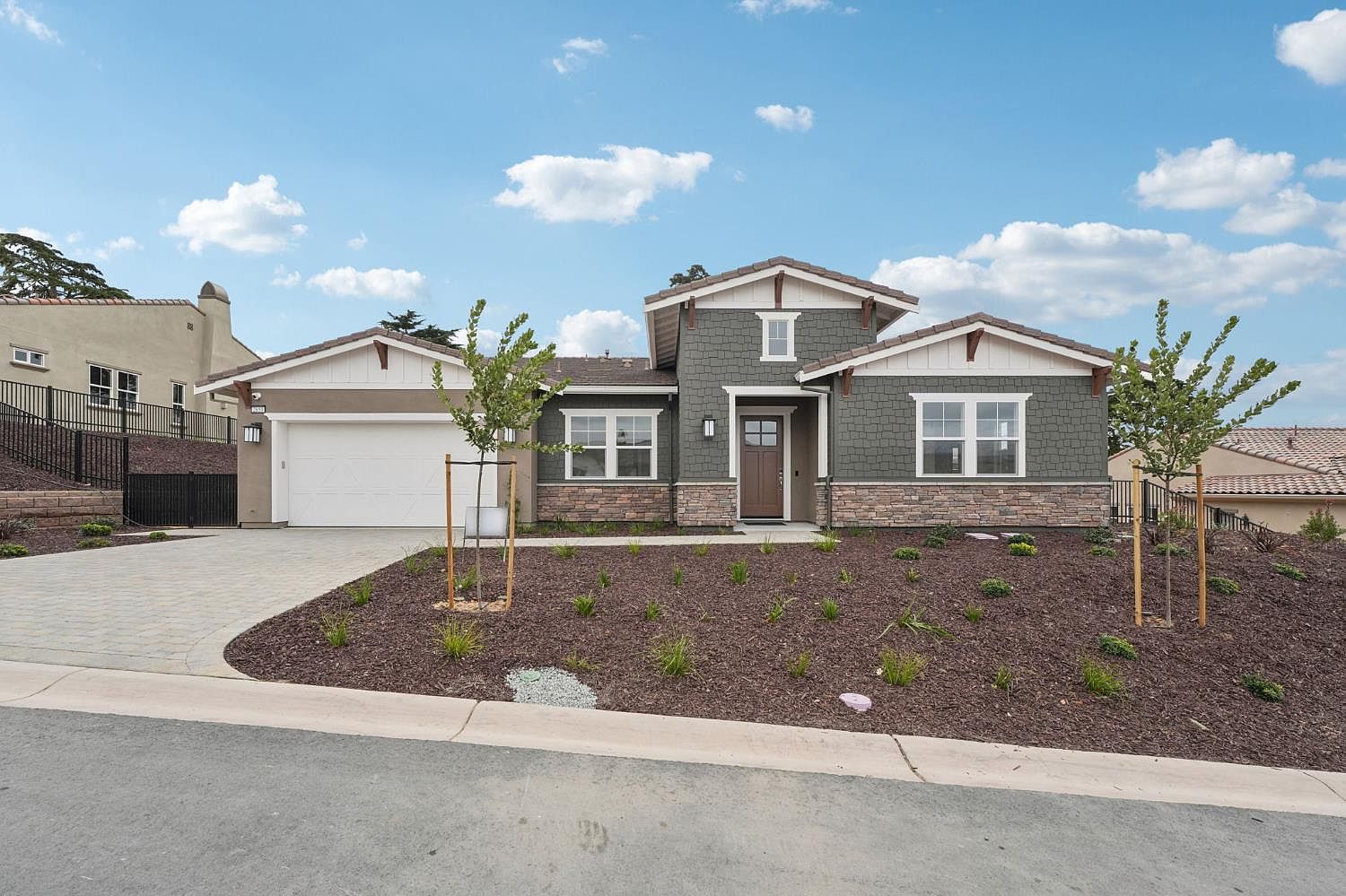 2650 Bay View Dr